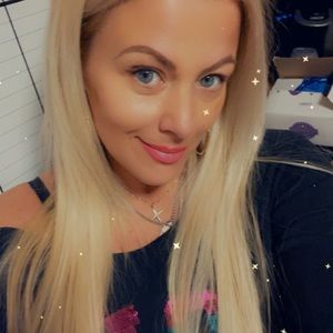 Meet your Posher, Dawn